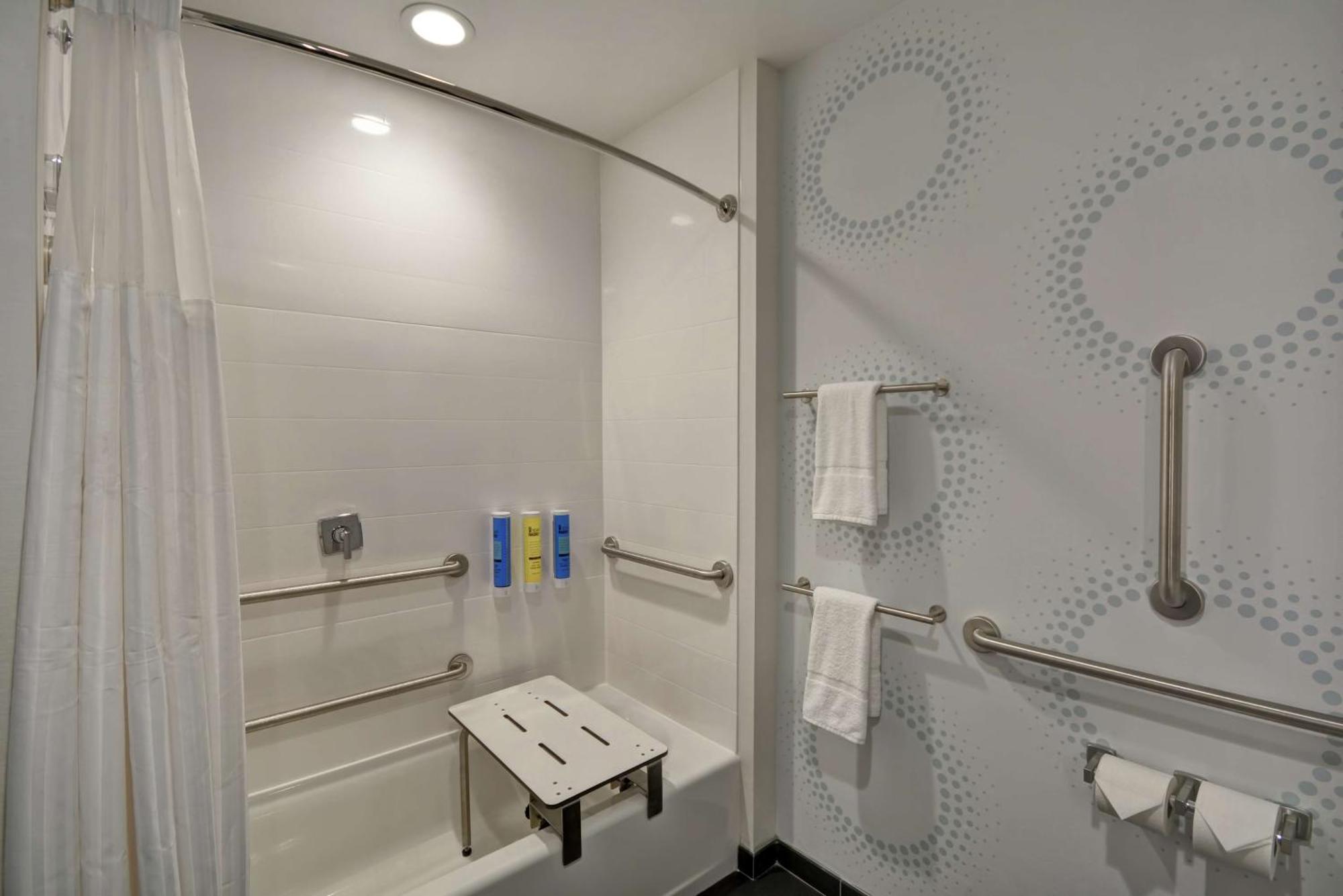 Hotel Tru By Hilton Huber Heights Dayton Exterior foto
